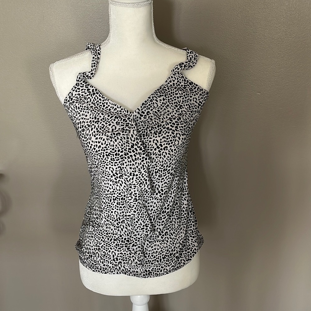 White House Black Market Tank Top
